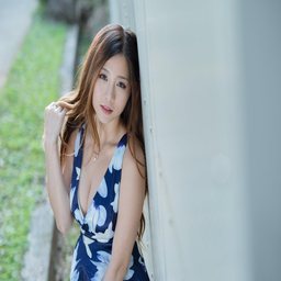 大臣与干群皇后：历史背景与现代启示