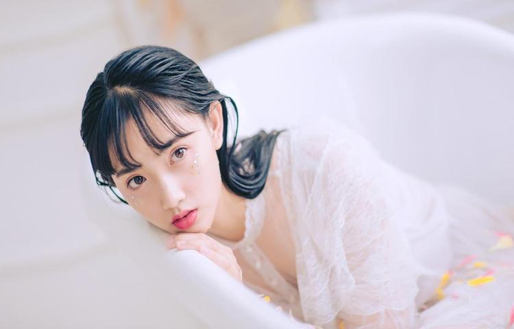 社交网络对少妇心理的作用
